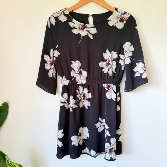 HANG Floral Mini Dress - Size M