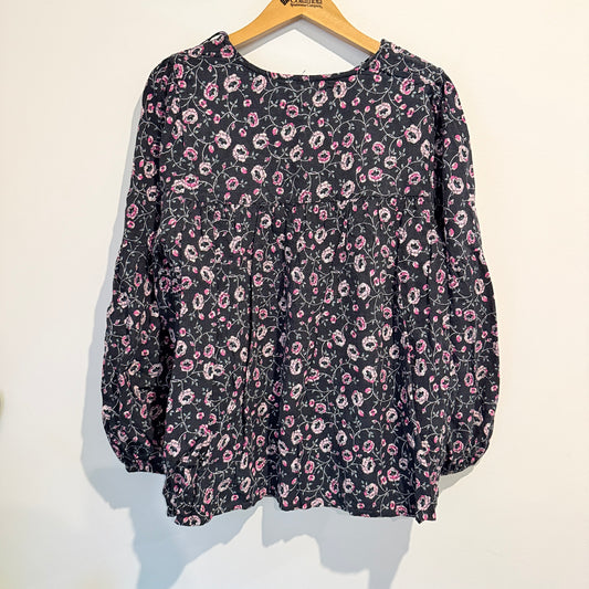 Brand Unknown Long-Sleeve Floral Blouse – 54cm U/Arm