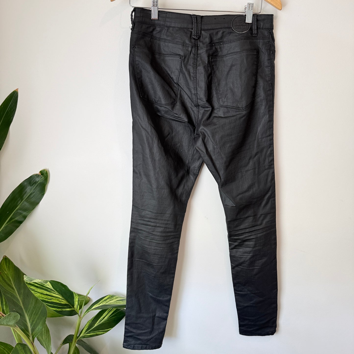 Res Size 29 Black Coated Skinny Jeans