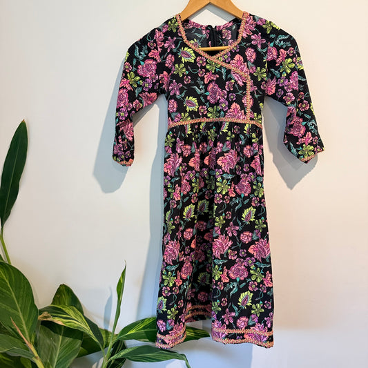 Girls (Age 6-7?) U/Arm to U/Arm 36cm Floral-Printed Dress