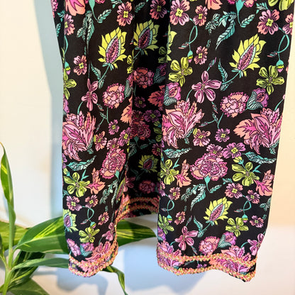Girls (Age 6-7?) U/Arm to U/Arm 36cm Floral-Printed Dress