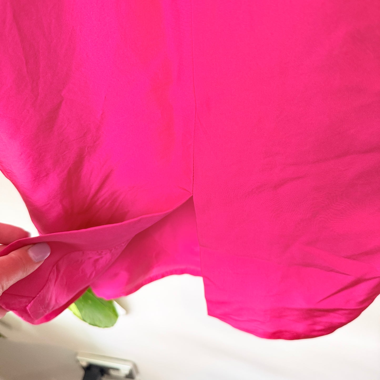 Bettina Liano Size 10 Pink Sleeveless V-Neck Dress