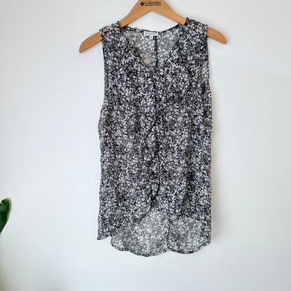 Shanton Size 8 Floral Print Sleeveless Blouse