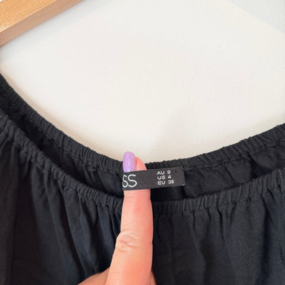 Sass Size 8 Off-the-Shoulder Ruffle Crop Top