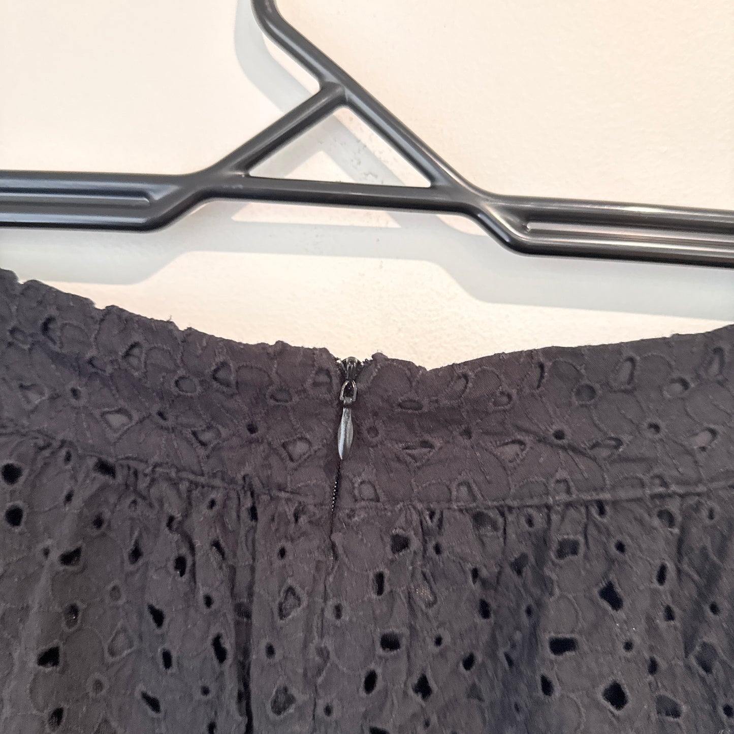 Zara Size XL Black Eyelet Lace A-Line Midi Skirt