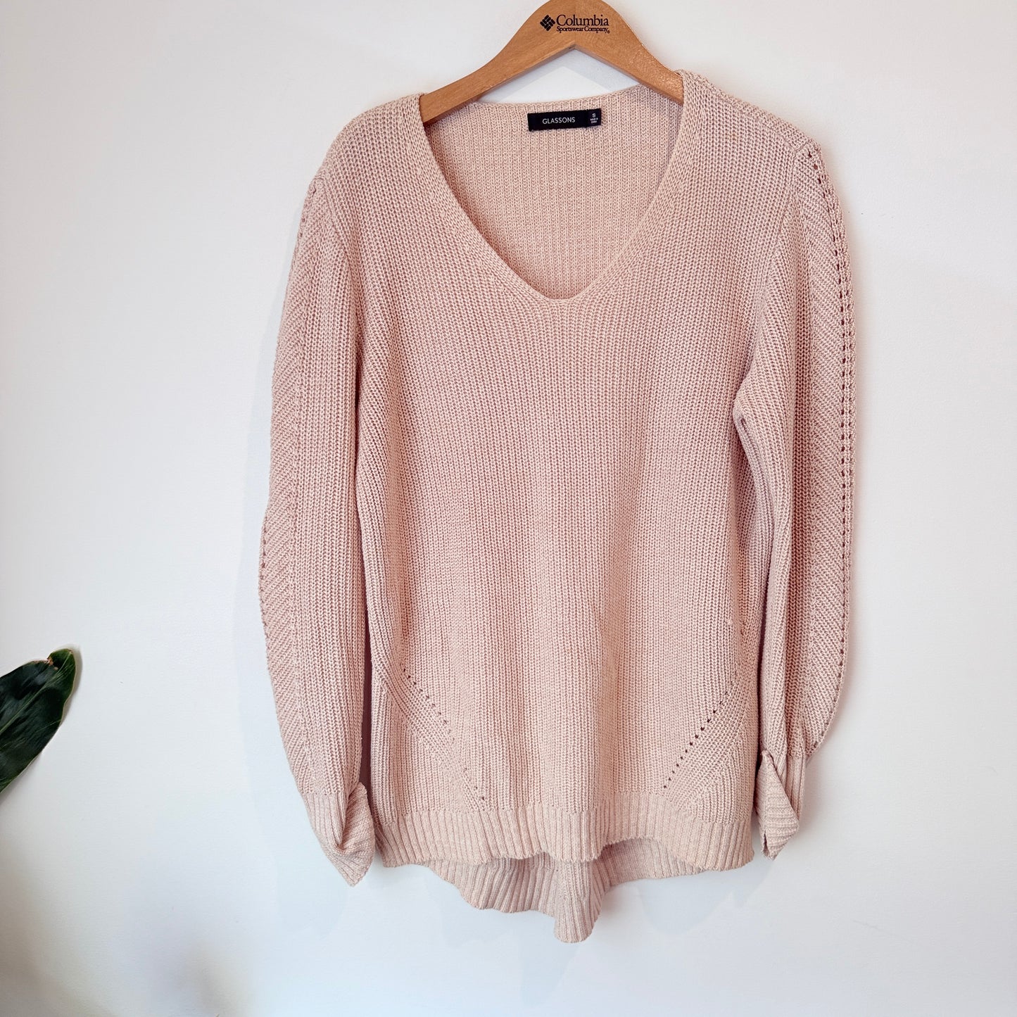 Glassons Size S V-Neck Sweater
