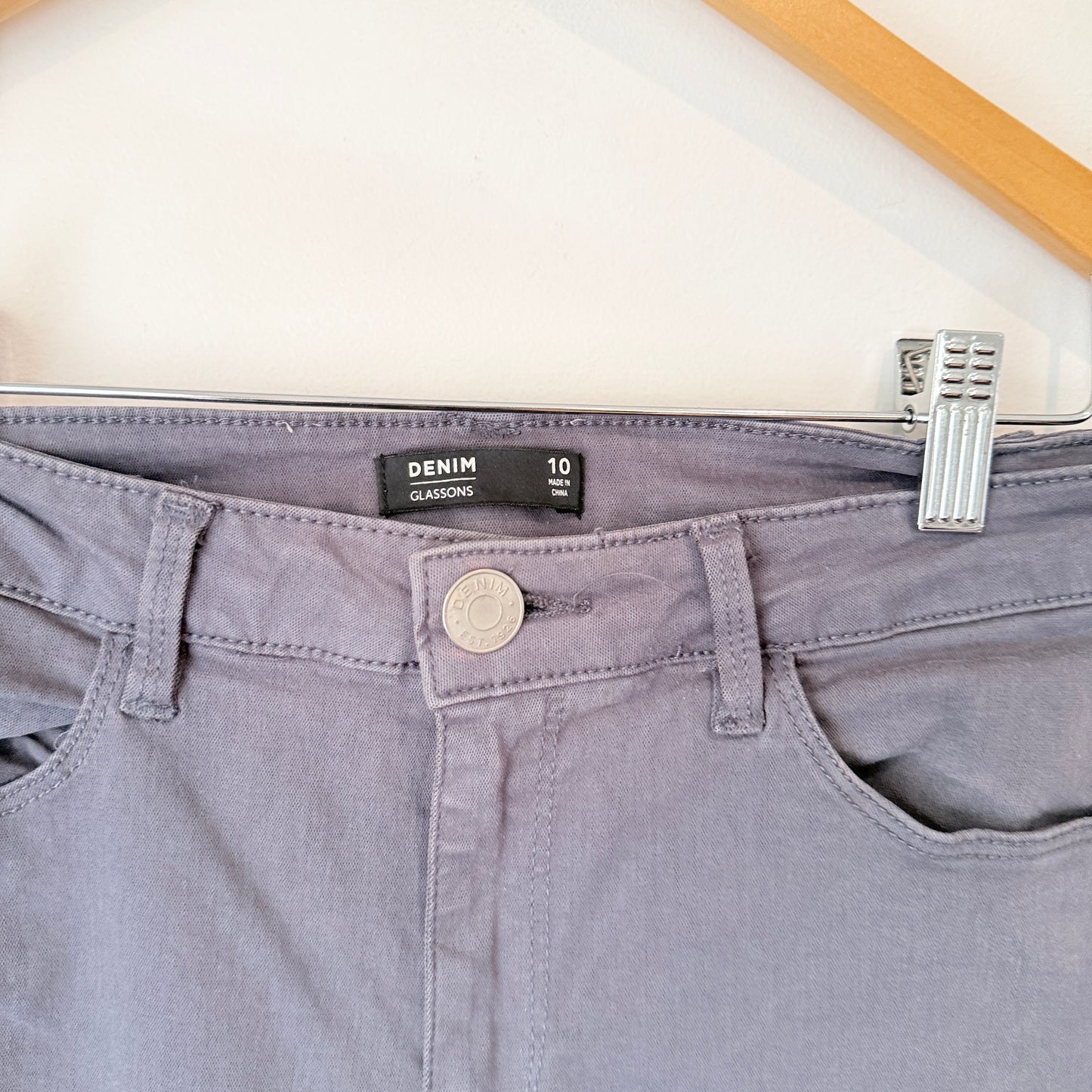 Glassons Size 10 Stretchable Skinny Jeans