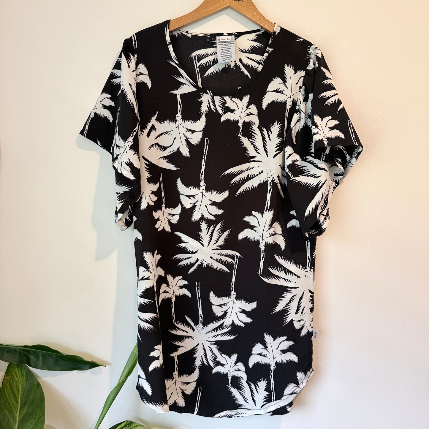 Home-lee Palm Tree Print Tunic Black & White - Size 8