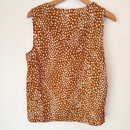 Shein Size M Sleeveless V-Neck Top