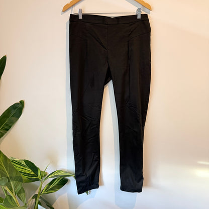Storm Size 12 Black Women’s Skinny Leg Pants
