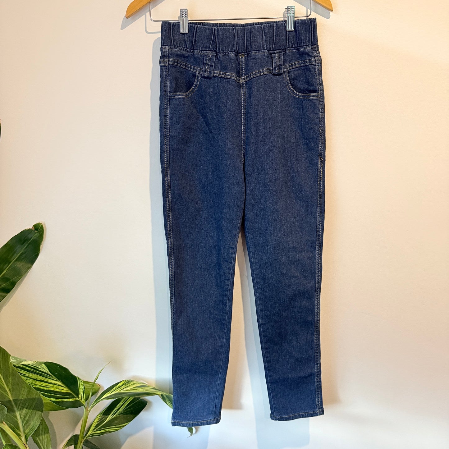 Brand Unknown High-Waisted Skinny Blue Denim Jeans – Waist 65cm