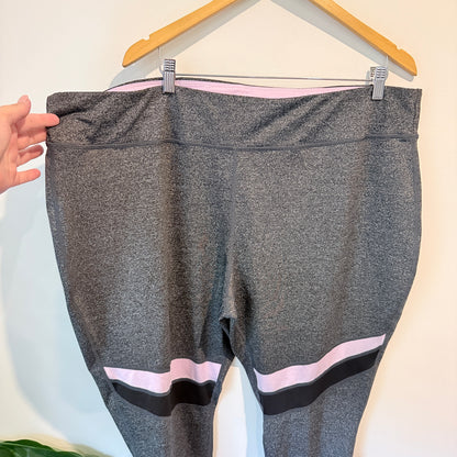 Active Intent Cool Dry Cropped Leggings Charcoal/Pink - Size 5XL