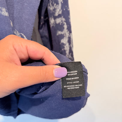 Seven Stars Size M Long-Sleeved Top