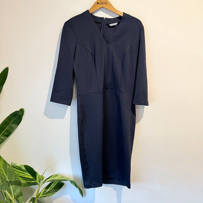 Colett Size 38 V-Neck Midi Dress