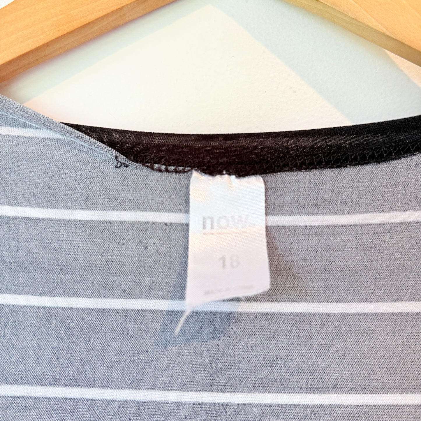 Now Size 18 Black & White Striped Long Cardigan