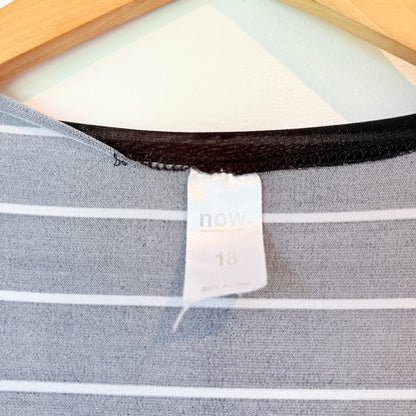 Now Size 18 Black & White Striped Long Cardigan