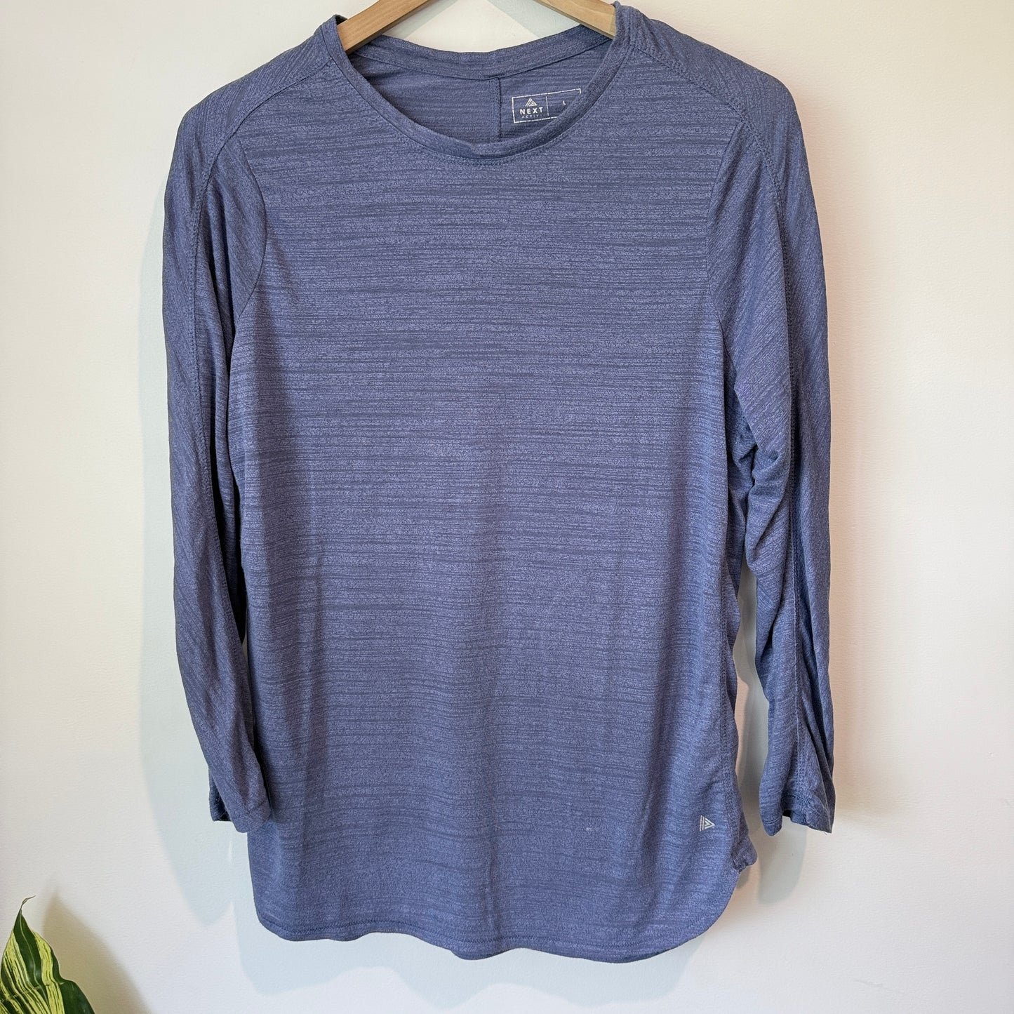 Next Size L Blue Heathered Long-Sleeve Activewear Shirt