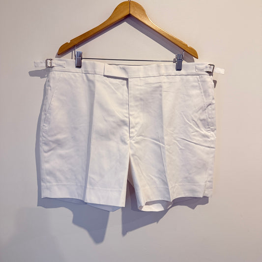 NZ Defence Force (1998) Size 108 Reg White Chino Shorts – NZ Made