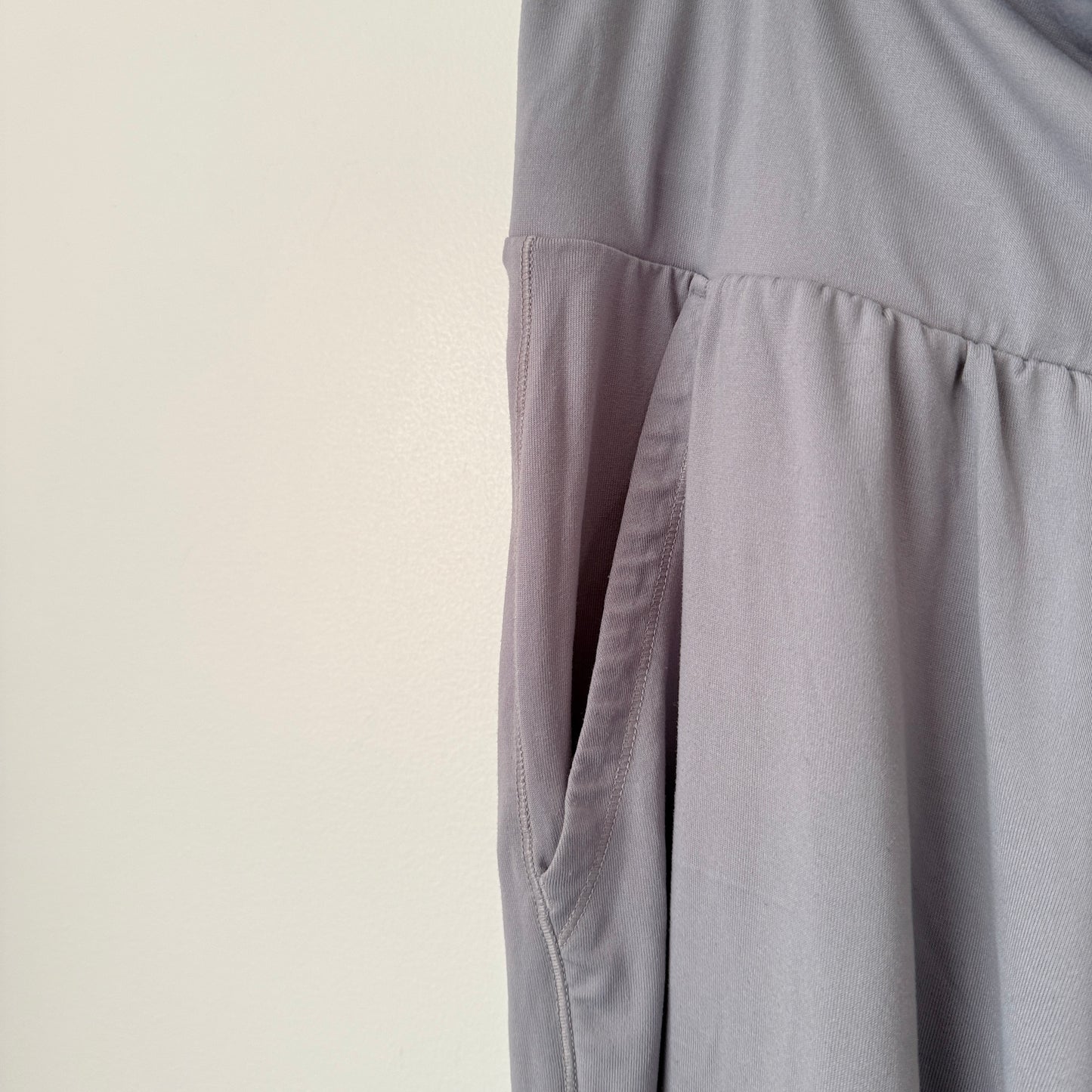 Uniqlo Size 6 Harem Drop Crotch Pants
