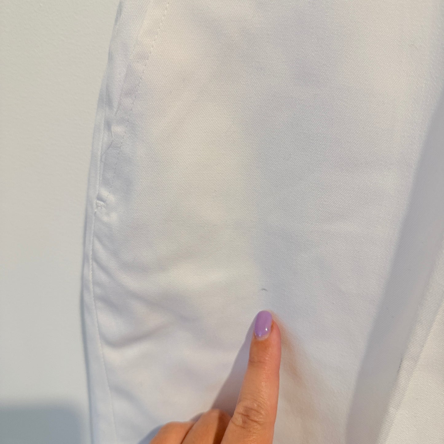 NZ Defence Force (1998) Size 108 Reg White Chino Shorts – NZ Made