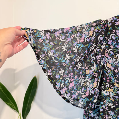 Seven Stars Floral V Neck Blouse - Size 12