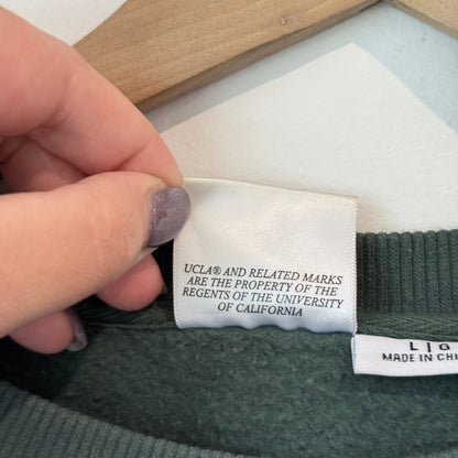 Cotton On UCLA L Vintage Green Cropped Sweatshirt