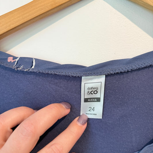 Clothing & Co Size 24 Blue Floral Print Short-Sleeve Women’s Top