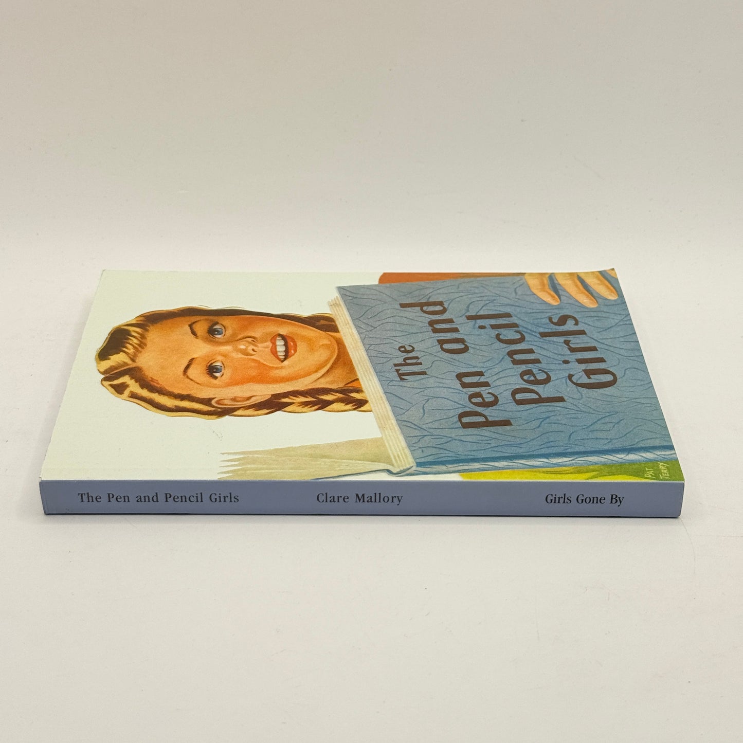 The Pen and Pencil Girls by Clare Mallory