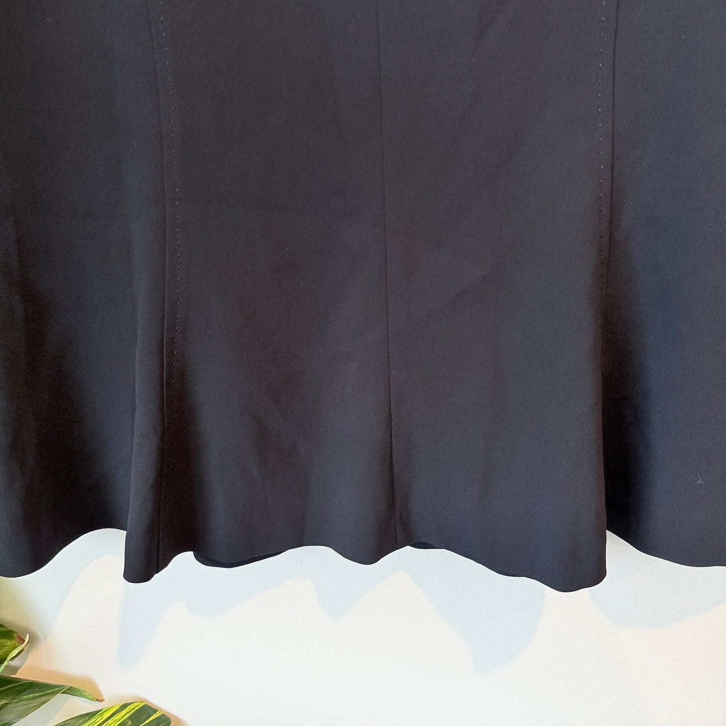 Jaeger Size 14 Black Career Flared Ruffled Skirt