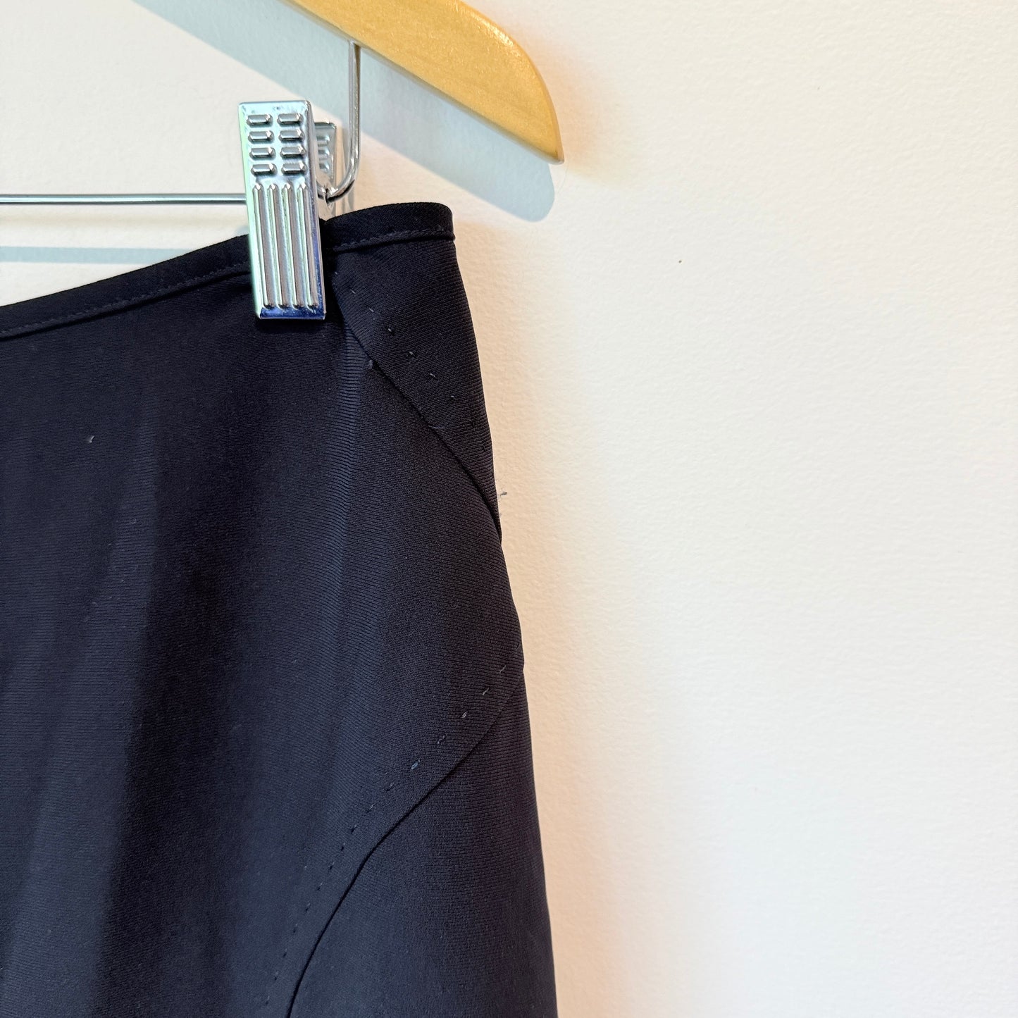 Jaeger Size 14 Black Career Flared Ruffled Skirt