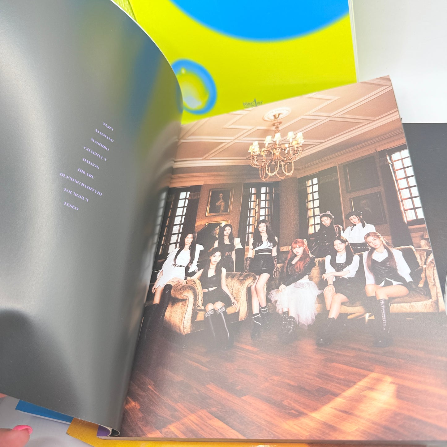 Kep1er & IVE: Deluxe K-Pop Album & Photo Book Collection