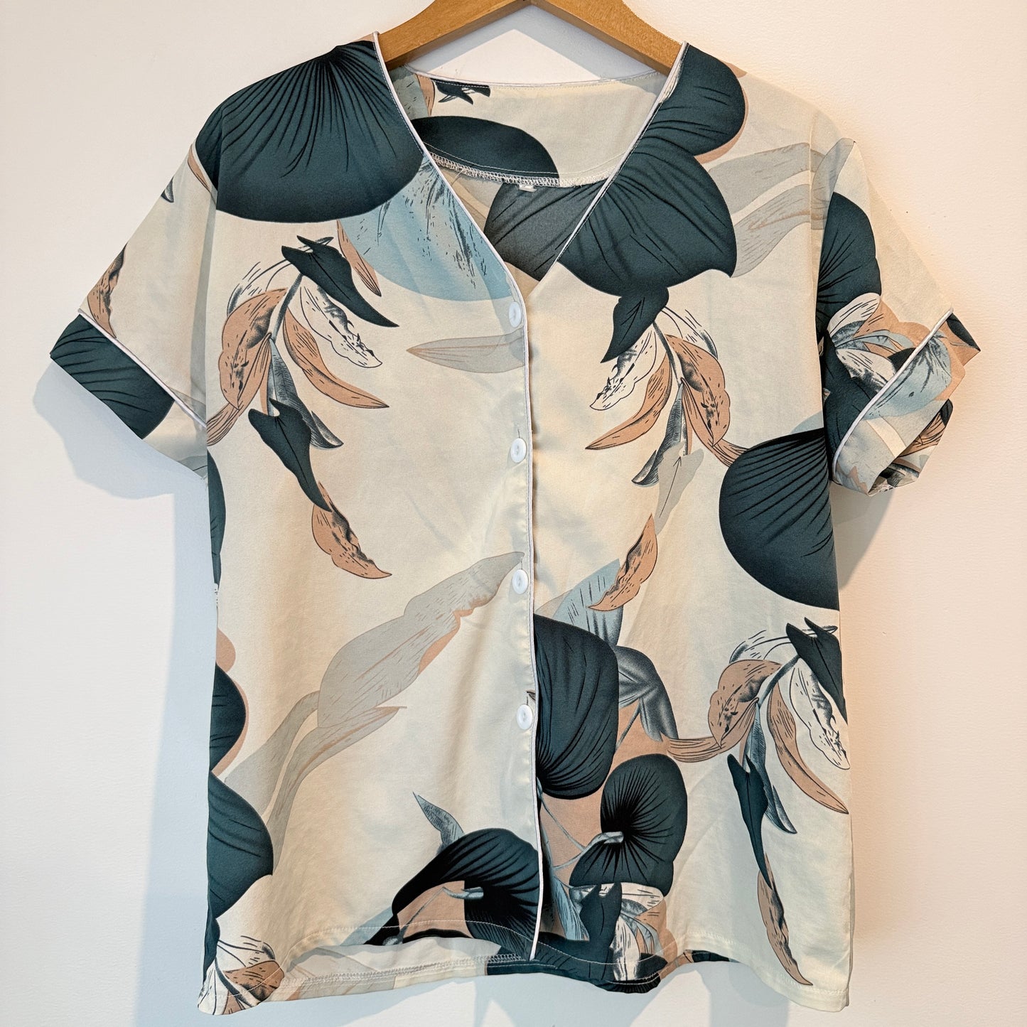 Brand Unknown Floral Print Top – U/Arm 55cm