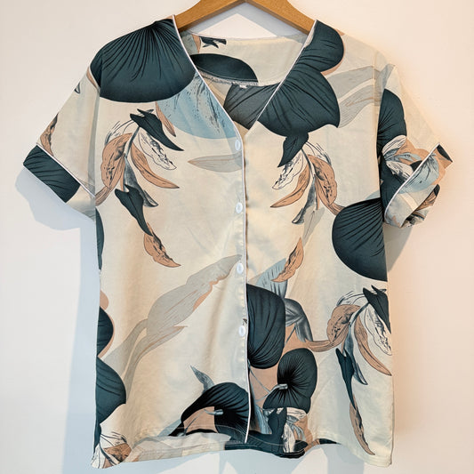 Brand Unknown Floral Print Top – U/Arm 55cm