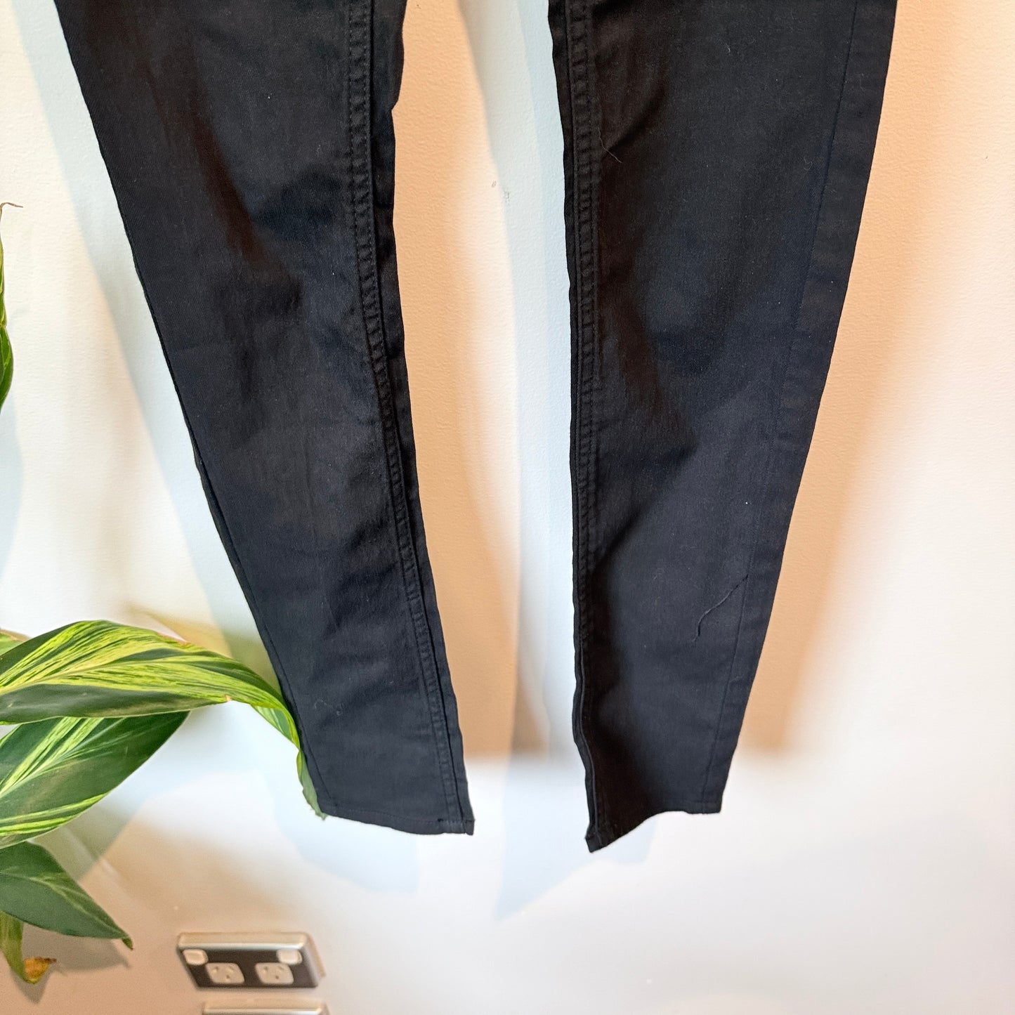 H&M Divided Super Skinny Low Waist Black Jeans Size 6
