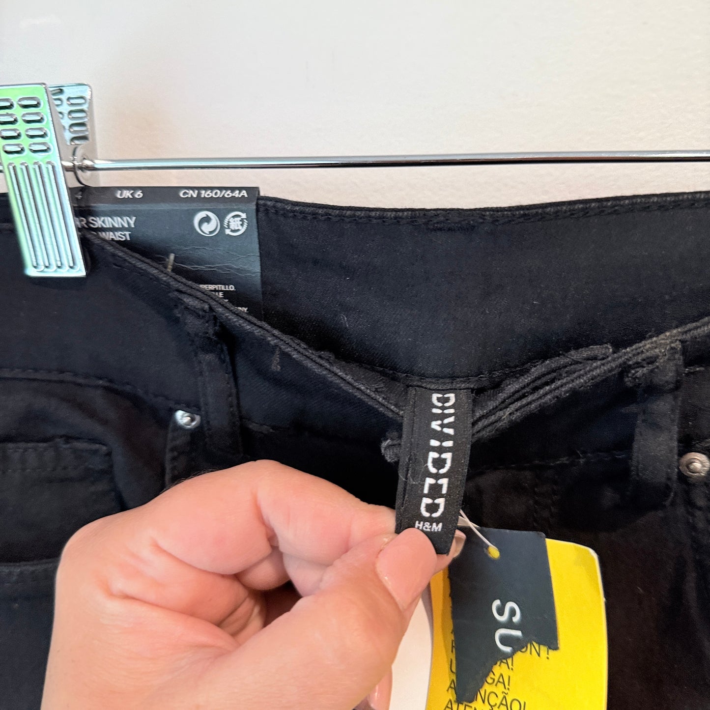 H&M Divided Super Skinny Low Waist Black Jeans Size 6