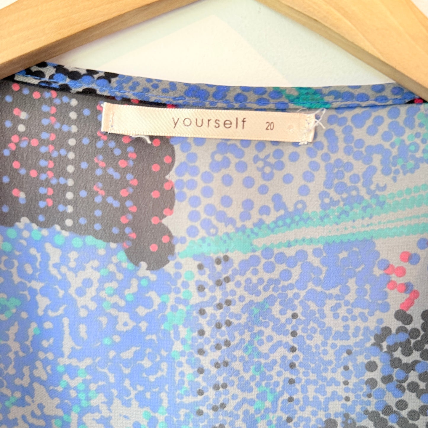 Yourself Blouse/Tunic in Blue/Pink Abstract Print - Size 20
