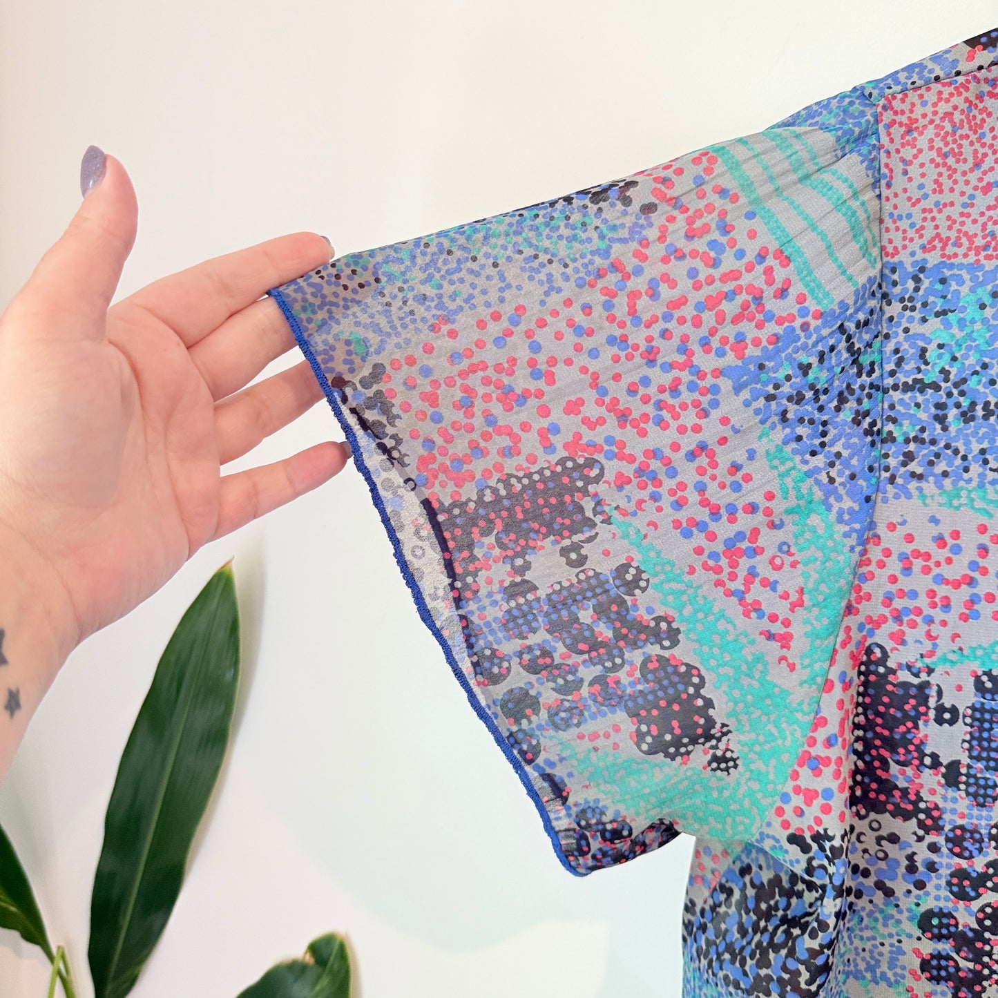 Yourself Blouse/Tunic in Blue/Pink Abstract Print - Size 20