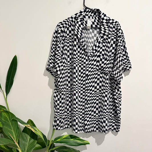 Garage Size U/Arm to U/Arm 70cm 4XL Checkerboard Print Short-Sleeve Shirt