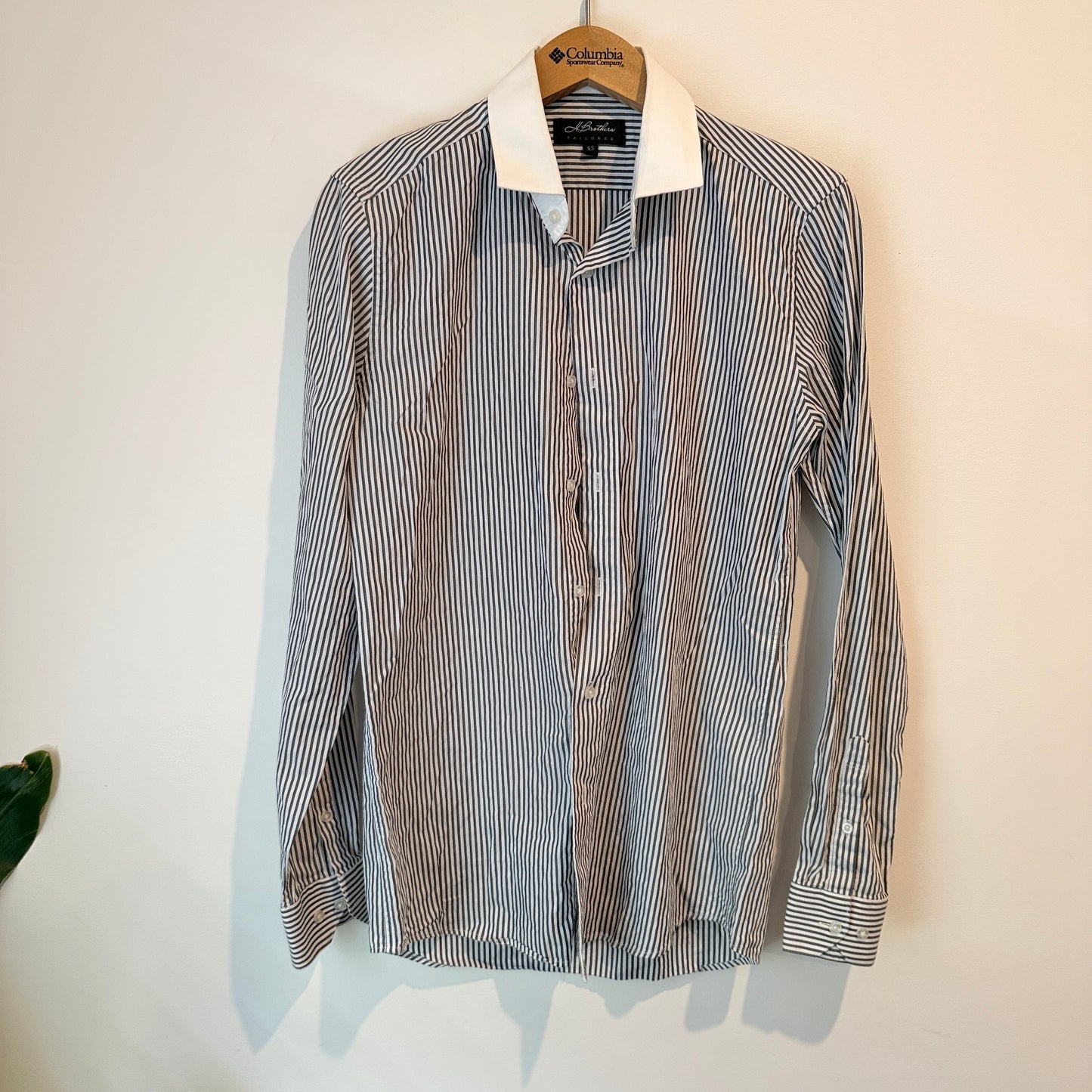 H. Brothers Size XS Vertical Striped Shirt