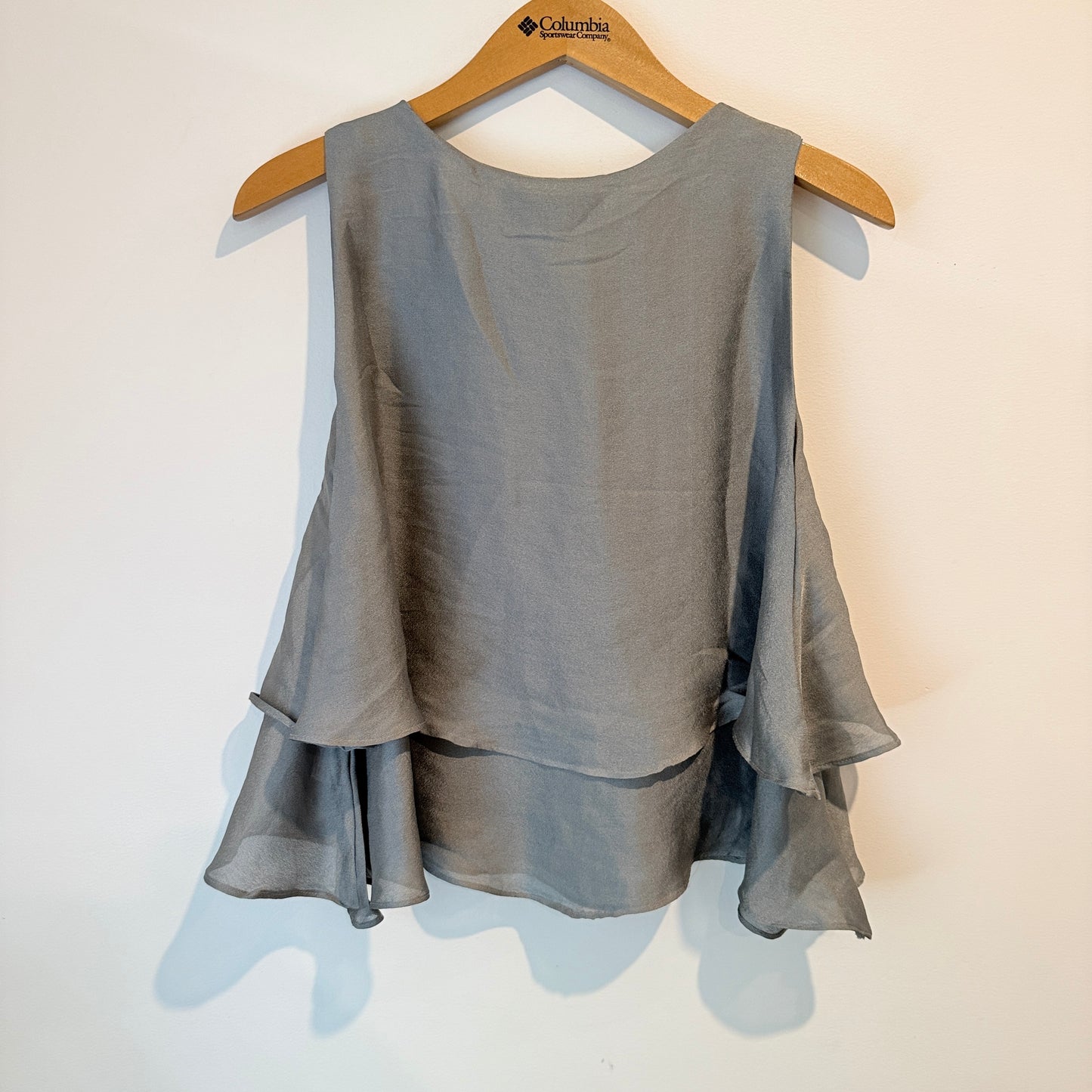 Zizo Size S Sleeveless Tiered Top