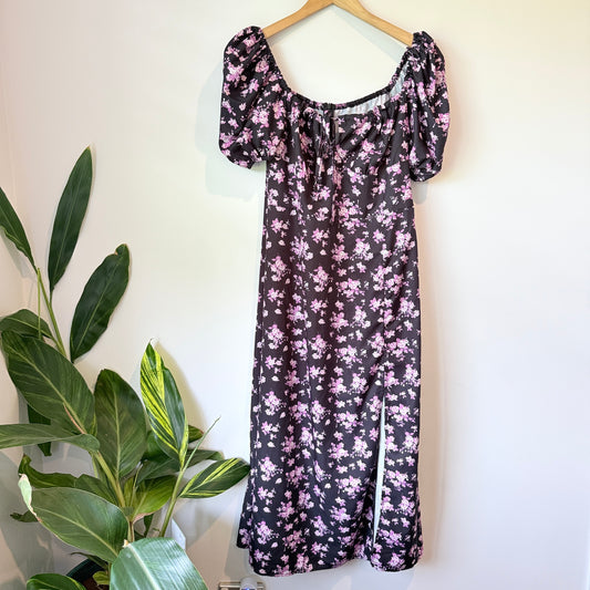 Black Floral Dress - XL (45cm U/Arm)