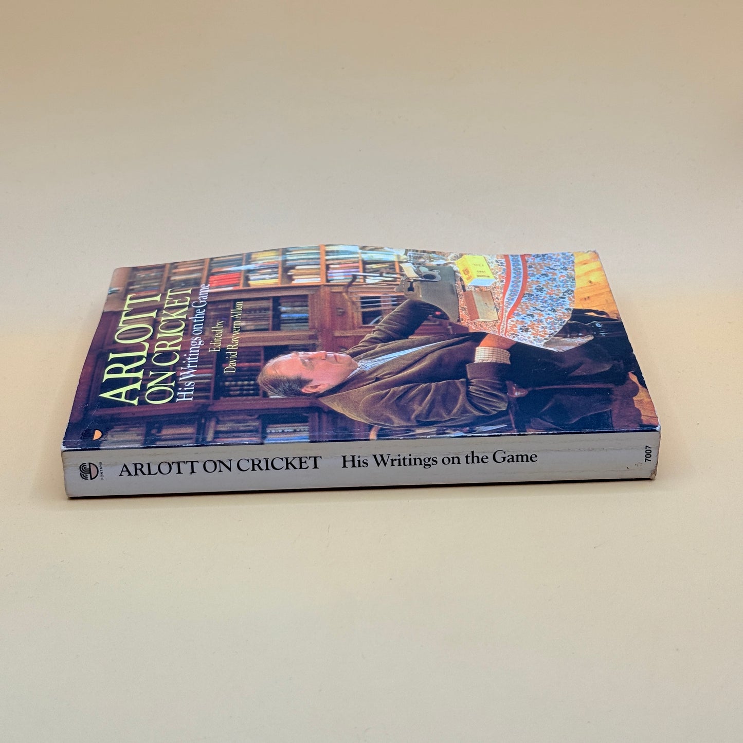 Arlott on Cricket: His Writings on the Game (Edited by David Rayvern Allen)