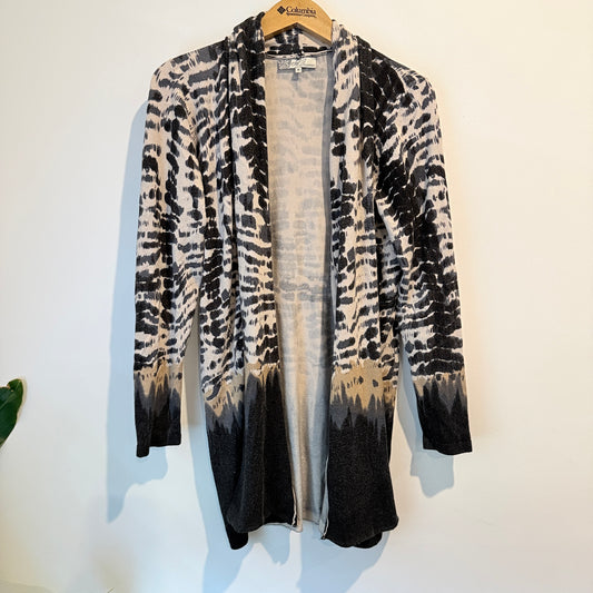 Ella J Size M Animal Print Open-Front Cardigan