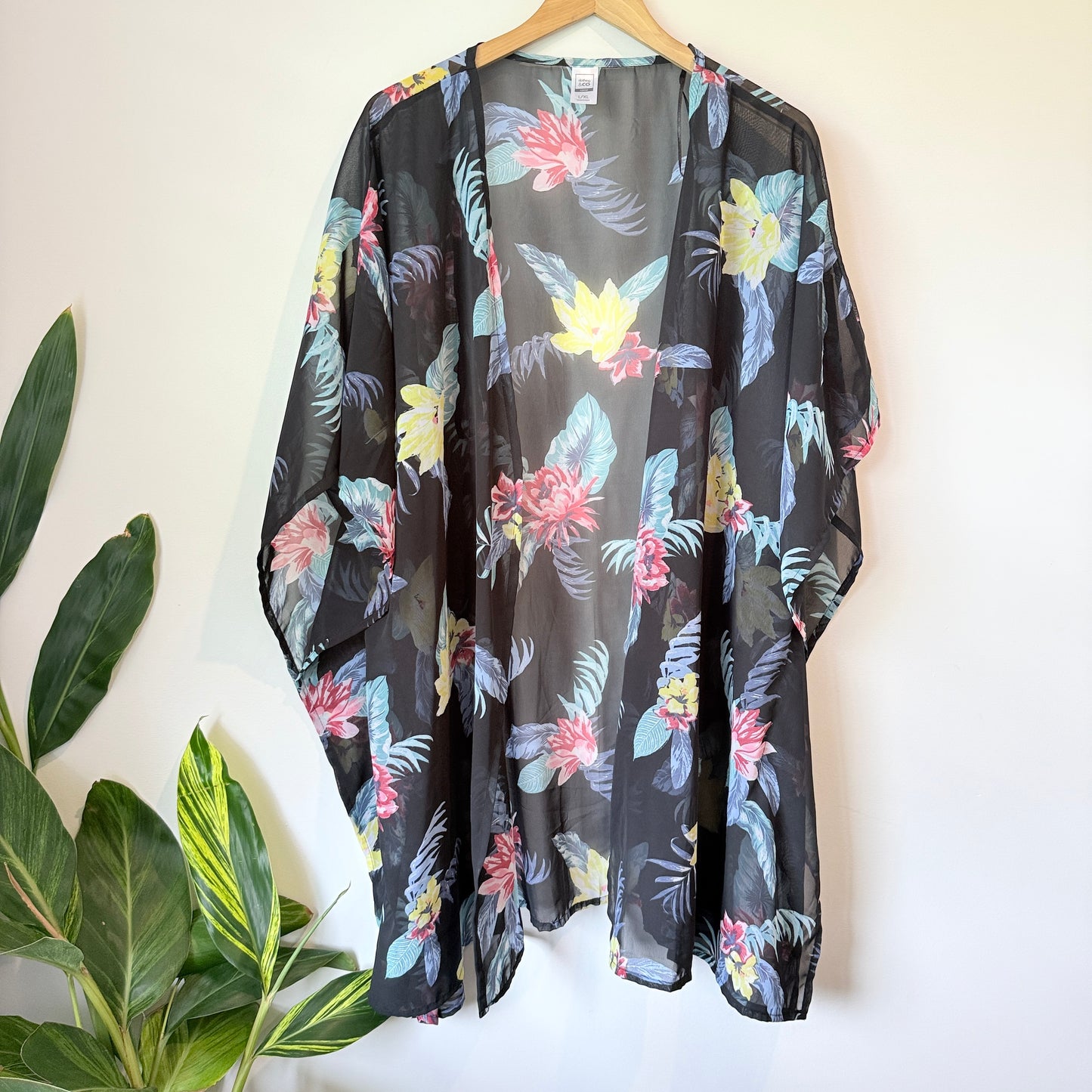 Clothing & Co Swim Floral Kaftan Cover Up - Size S