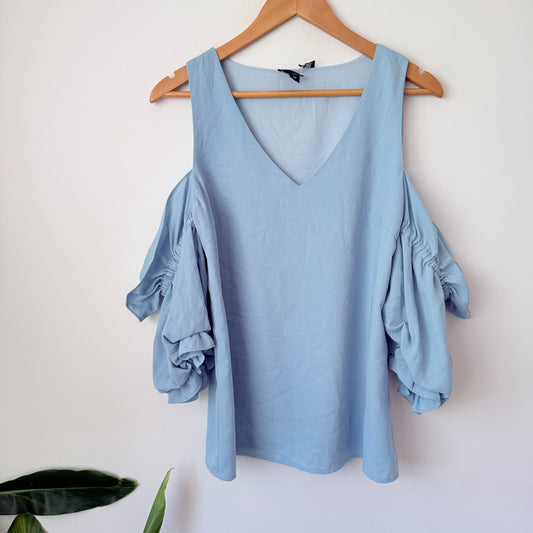 Augustine Size M Cold-Shoulder Blouse