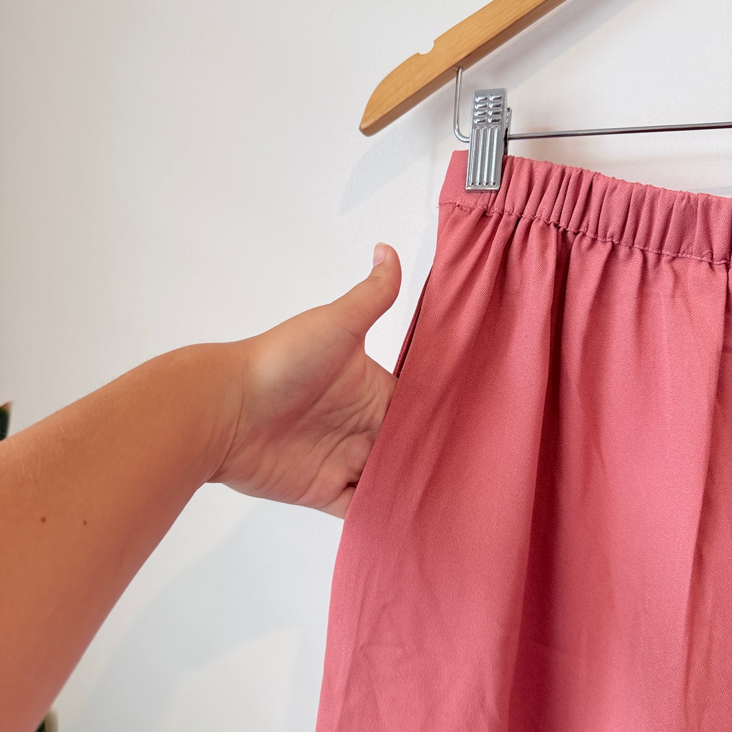 Sassafras Medium Wide-Leg Challis Fabric Pants