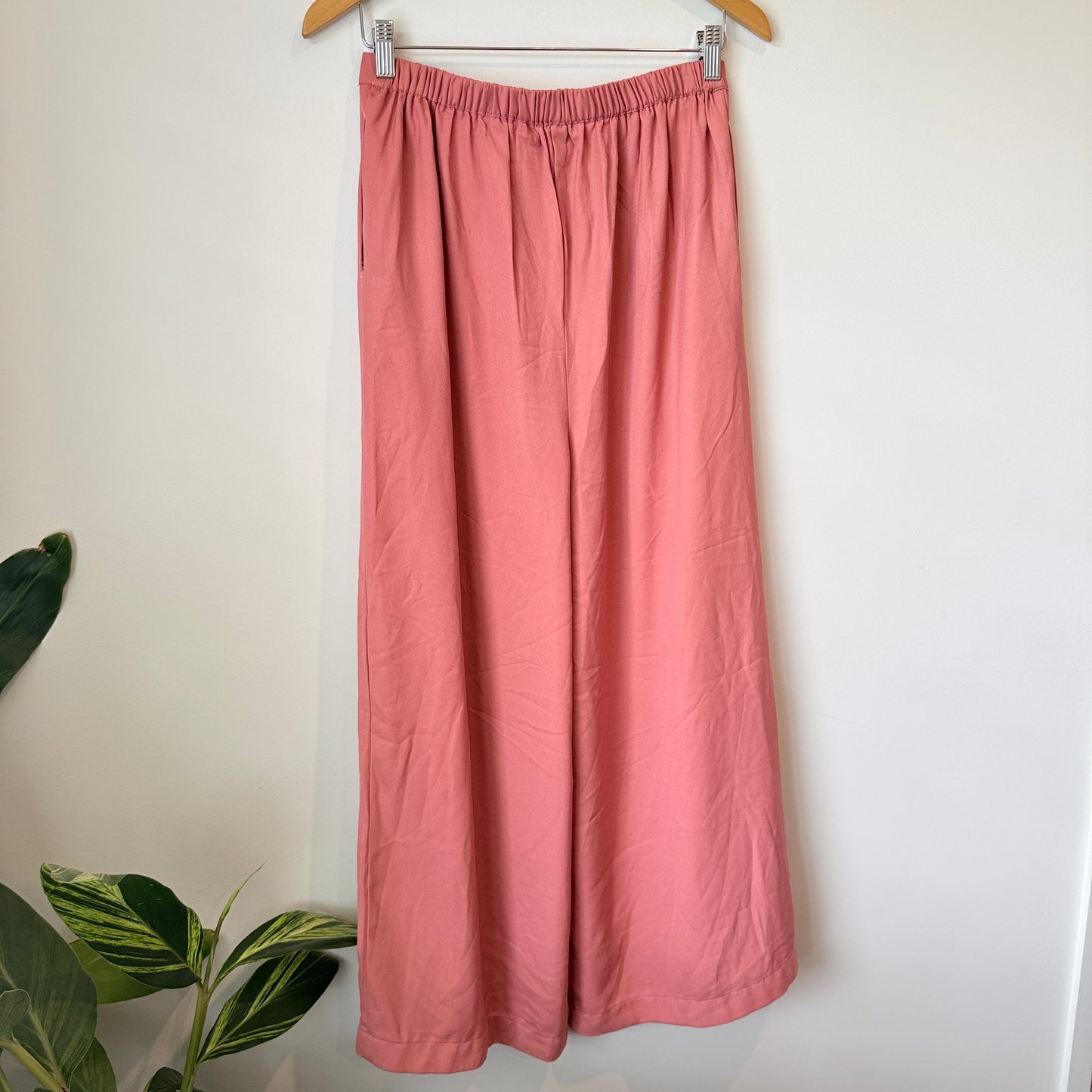 Sassafras Medium Wide-Leg Challis Fabric Pants