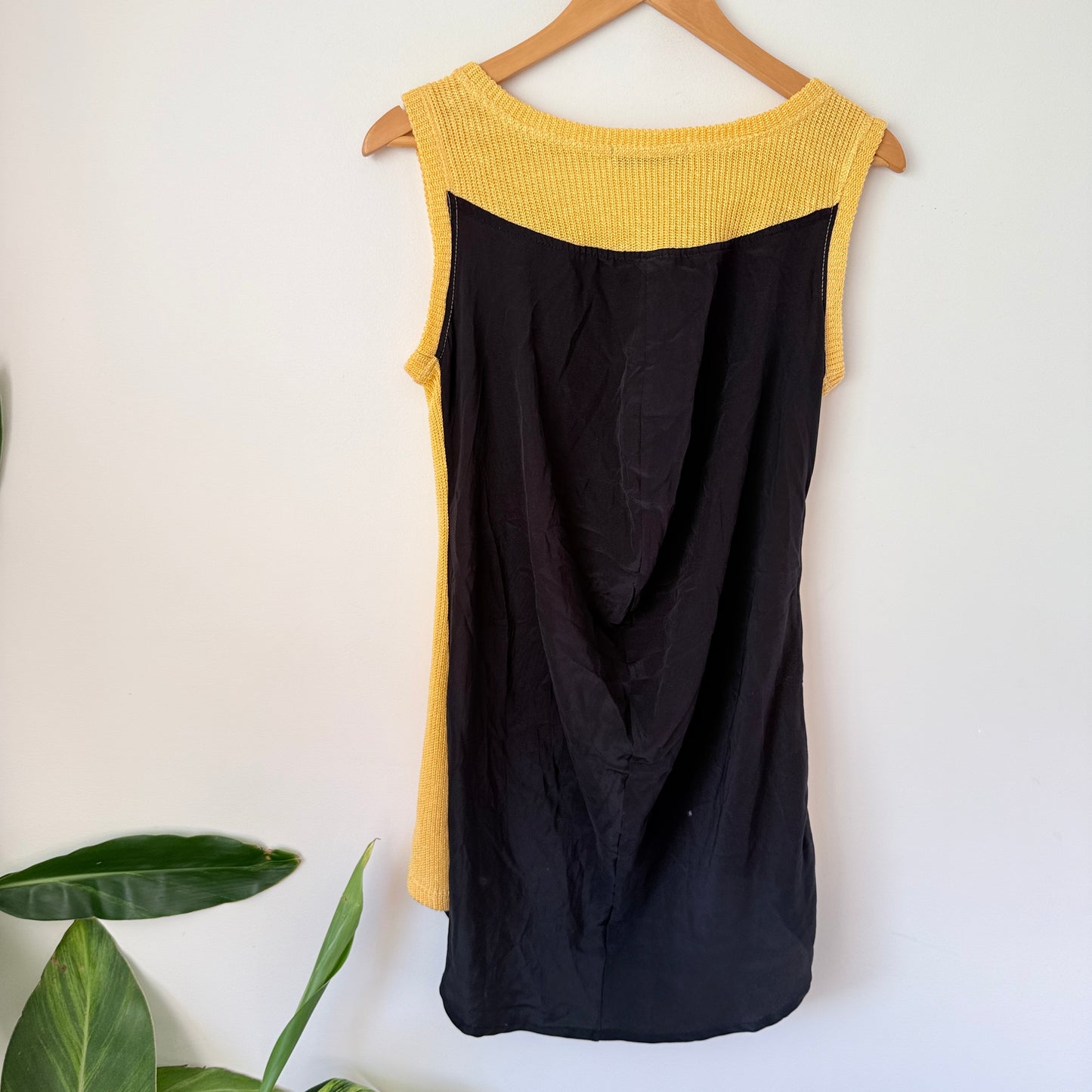Sabatini Size S Ribbed Design Knit Tank Top