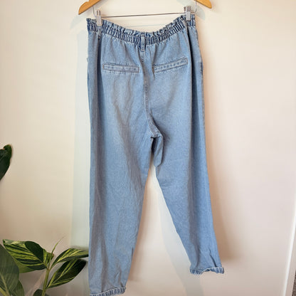 Anko Baggy Jeans – Size 14