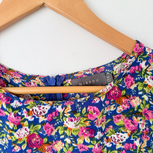 Mirrou Size M Floral Maxi Dress